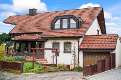 Attraktives Ein-/Zweifamilienhaus in Bestlage – Ihr perfektes Zuhause