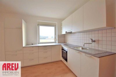 SCHÖNE WOHNUNG MIT 3,5 ZIMMER UND NEUER KÜCHE IN LINZ!