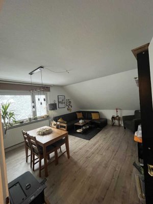 Uni-nahe 2-Zimmer-DG-Wohnung in Wuppertal