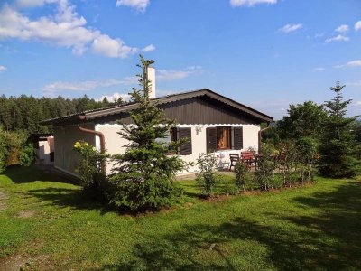 Bungalow auf großem, gepflegten Grundstück in Sackgassenlage in St. Josef!