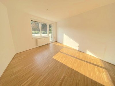 NEUER PREIS! PROVISIONSFREI VOM EIGENTÜMER! SONNIGE 3-ZIMMER WOHNUNG MIT LOGGIA IN DER FORSTHAUSGASSE!