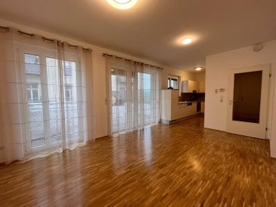 2-Zimmer-Wohnung mit Dachterrasse und TG-Parkplatz