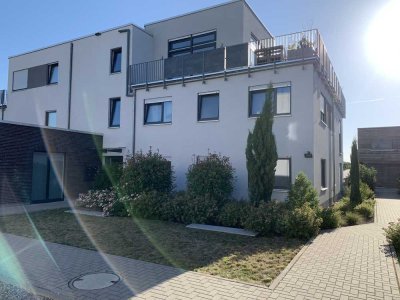 - Top ausgestattete Penthousewohnung mit Dachterrasse und Einbauküche! -