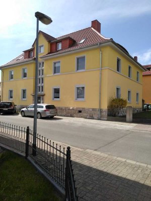 Helle, frisch sanierte Drei-Zimmer-Wohnung am Stadtrand von Mühlhausen´(Dichterviertel)