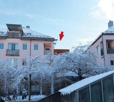 Einmalige 2-Zimmerwohnung mit großer Dachterrasse auf 2 Ebenen in zentralster Lage von Neubiberg