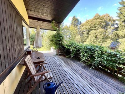 Großzügiges Raumkonzept mit sonniger Terrasse und idyllischem Garten