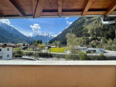 Exklusive Penthousewohnung mit Balkon und atemberaubendem Ausblick