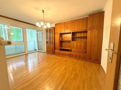 Graz- Lazarettgasse, interessante Lage, 2 Zimmer ca. 62,50 m², 2 Loggia 9 m², Lift, Anleger