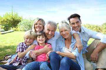 Tür an Tür mit Freunden oder Familie und doch für sich alleine! - DHH in ruhigem Wohngebiet inkl. Ba