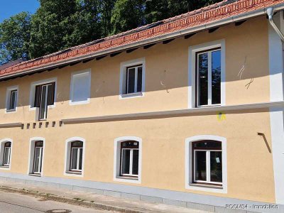 ROOMS4 - Dachterrassenwohnung über zwei Etagen mit großer Terrasse