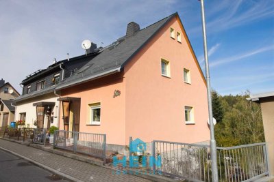 Gemütliches und neu saniertes Wohnhaus mit toller Aussicht!