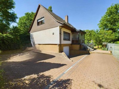 Einfamilienhaus mit Garten in der Nähe vom Flughafen Langenhagen mit EBK