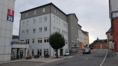 Innenstadt: 2-Zimmer-Apartment mit  Einbauküche  in Sonneberg