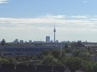 Auch am So. und Sa.: Traumhaftes Penthouse mit exquisiter Wohnatmosphäre und Dachterrasse