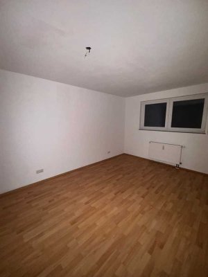 Gemütliche 2-Zimmer-Souterrain-Wohnung mit Charme