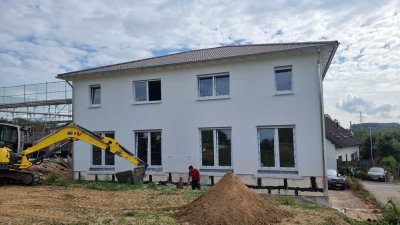 Große Neubau DHH in Windhagen-Stockhausen, Haus Nr. 8