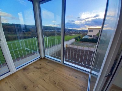 Terrassenwohnung mit Garten (barrierefrei) in attraktiver Höhenlage zu vermieten