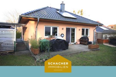 Schöner Bungalow mit bester Ausstattung auf sonnigem Südwestgarten