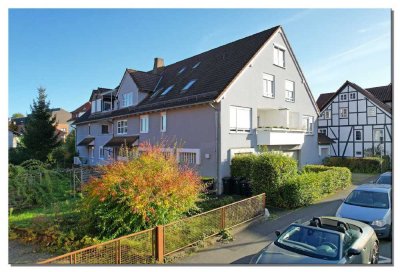 Niedliche 2-ZKB mit Garagen-Stellplatz nahe IC-Bahnhof