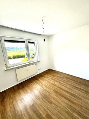 Wunderschöne 78 m² Erdgeschosswohnung mit Balkon und Top-Lage in Weißkirchen zu vermieten!