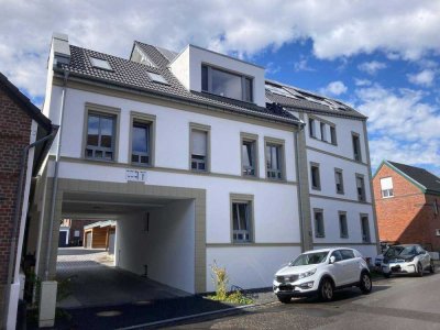 Erstbezug mit Balkon: Geschmackvolle 3-Zimmer-Wohnung mit geh. Innenausstattung in Mönchengladbach