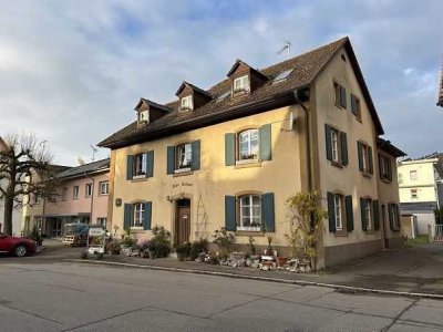 Denkmalgeschütztes Wohnhaus mitten in Hausen