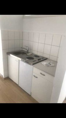 1-Zimmer-Wohnung in Uninähe/  Marienburger Höhe