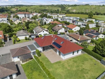 ImmoBillia: "Luxuriöses Dreifamilienhaus – Ihr Traumobjekt mit höchsten Ansprüchen!"