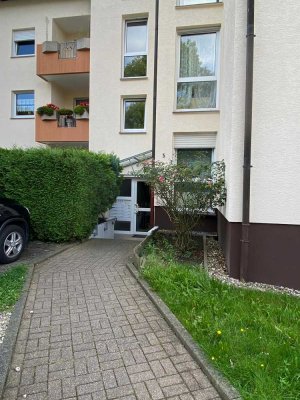 Schöne 2,5-Zimmer-Wohnung mit Balkon und EBK in Hattingen