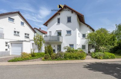 Sehr attraktives Einfamilienhaus mit Einliegerwohnung in Toplage mit Fernblick