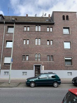 Attraktive, sanierte 2-Zimmer-Wohnung mit gehobener Innenausstattung in Mönchengladbach