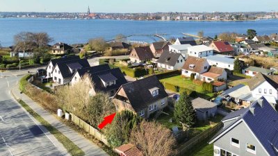 Einfamilienhaus in Sackgassenlage – Mit großem Garten und teilweise modernisierter Ausstattung