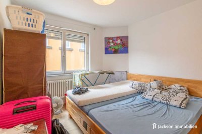 Gemütliche 2-Zimmer-Wohnung mit Süd-Balkon und Einbauküche in begehrter Lage, W09