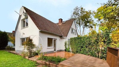 Freistehendes Einfamilienhaus mit großzügigem Garten in Bad Homburg-Gonzenheim.