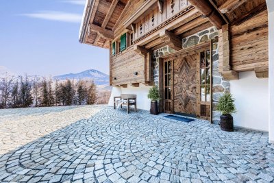 Traumhaftes Neubau-Chalet auf der Sonnenseite mit Infinity-Pool