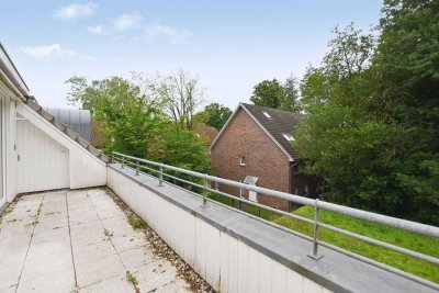 Großzügige, gepflegte Maisonette-Wohnung mit Balkon und Stellplatz in bevorzugter Lage von Pinneberg