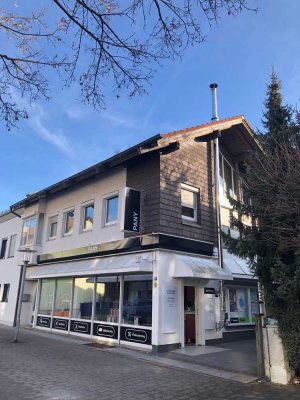 Einmalige Maisonette Wohnung mit großer Dachterrasse in bester Zentrumslage