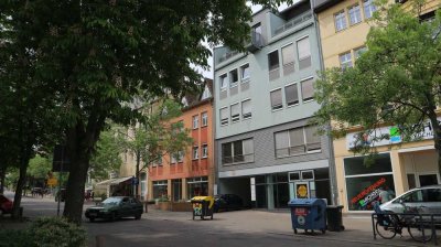 Dreiraumwohnung hochwertig saniert mit Balkon , Erstbezug