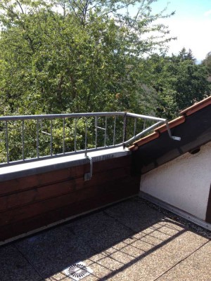 Gemütliche Dachgeschosswohnung mit sonniger Dachterrasse!