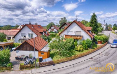 SOFORT FREI: Großzügige Doppelhaushälfte mit Garten, Garage und Carport sofort verfügbar.