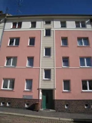 2-Zimmer Wohnung mit Einbauküche + Balkon