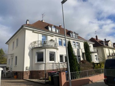 ** Sanierte Altbauvilla in Toplage ** Traumwohnung in KA-Rüppurr mit Terrasse und Gartennutzung