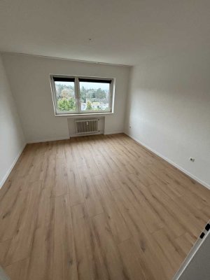 frisch sanierte 3-Zimmer Wohnung ab sofort in Eschweiler zu vermieten