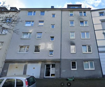 3-Zimmer-Maisonette-Wohnung mit Balkon, Terrasse und eigenem Garten in Duisburg-Kaßlerfeld