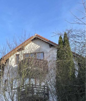 Helle 2-Zimmer-Wohnung mit Terrasse und Garten in Besigheim