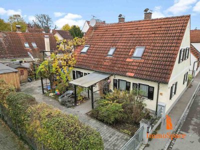 *** Geräumiges Einfamilienhaus mit Terrasse und XXL-Balkon in Innenstadtnähe ***