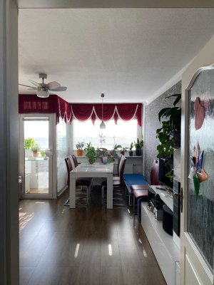 Penthouse-Feeling: Barrierefreie, 3-Zimmer-Wohnung mit Küche, Balkon in Heusenstamm Top Lage!