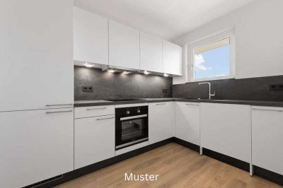 ERSTBEZUG: Hochwertig sanierte Wohnung mit Einbauküche! - Musterfotos -