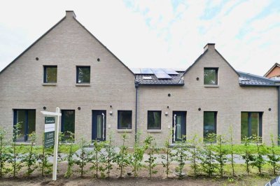 Unikat: Neubau-Dachgeschosswohnung mit Top-Energieeffizienz KFW 40!