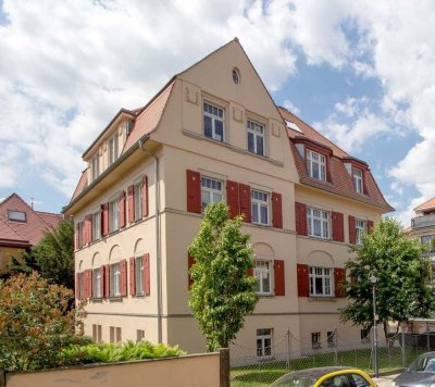 helle und großzügige 3-Raumwohnung mit Balkon auf dem Weißen Hirsch